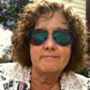 Meet your Posher, Carole